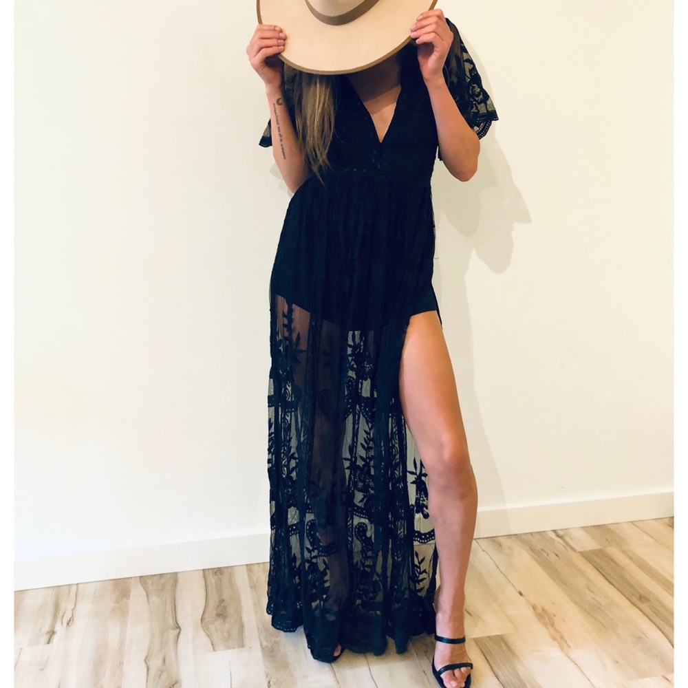 NWOT Honey Punch Lace Embroidered Dress Size S
